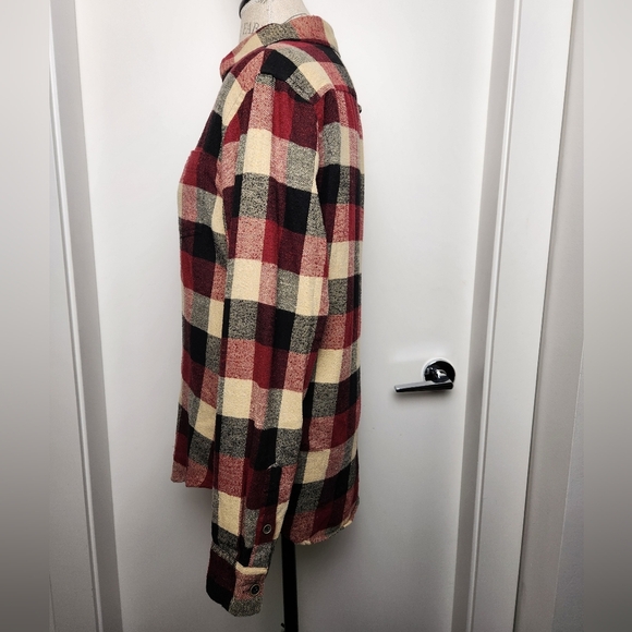 Men's check flannel buttonup shirt - Picture 2 of 9
